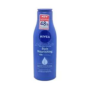 Lait de corps pour peaux sèches à très sèches, Rich nourishing, Hydratation intense 48h, Nivea, 250ml