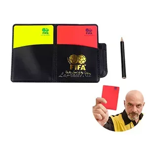 Cartes d'arbitres de football, Rouge et jaune avec stylo et carnet